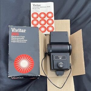 Vtg VIVITAR 283 Electronic Flash Auto Thyristor W/Box/Instruction Book Untested